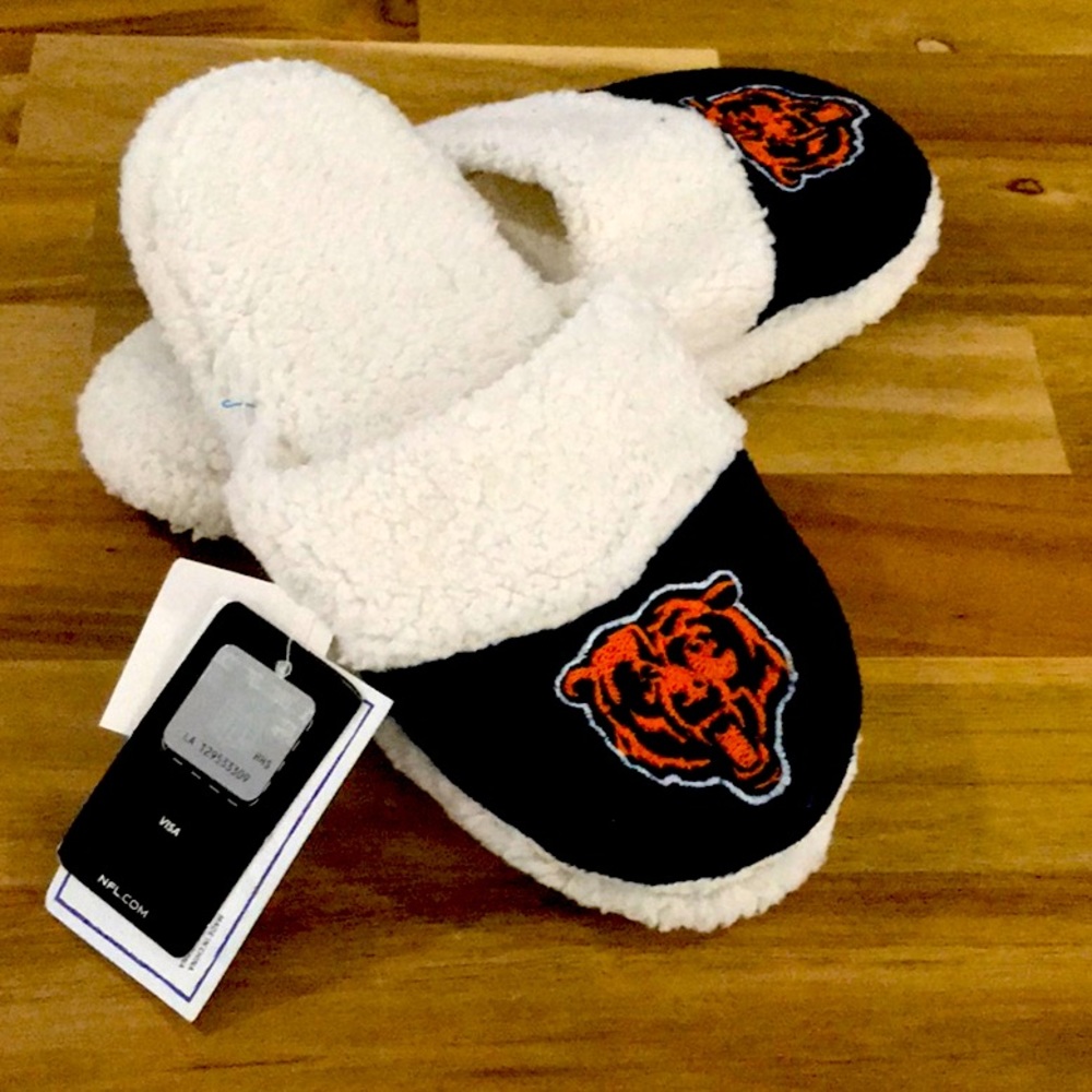Women’s Chicago Bears Slippers!! 🐻🏈🧡💙